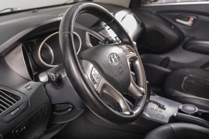 Hyundai ix35 I с пробегом 2012 года, цена 1 299 000 рублей, 156500 км, внедорожник, Автокод Объявления