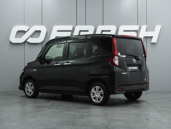 Toyota Roomy I Рестайлинг с пробегом 2021 года, цена 1 369 000 рублей, 70846 км, микровэн, Автокод Объявления
