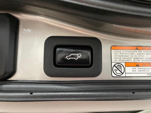 Lexus LX III Рестайлинг 2 с пробегом 2018 года, цена 7 349 000 рублей, 159350 км, внедорожник, Автокод Объявления