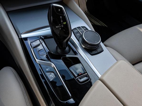 BMW 5 серии VII (G30/G31/G38) Рестайлинг с пробегом 2020 года, цена 3 970 000 рублей, 179111 км, универсал, Автокод Объявления