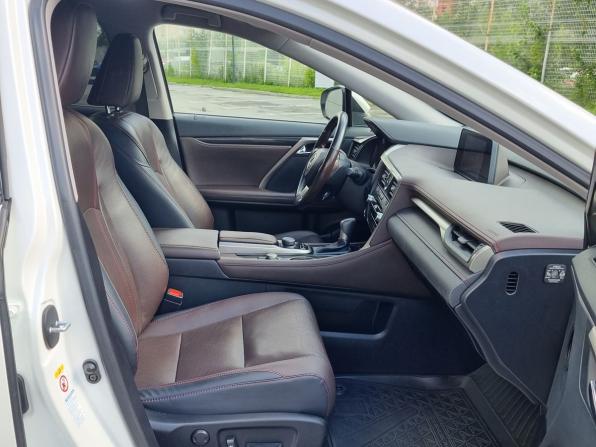 Lexus RX IV Рестайлинг с пробегом 2019 года, цена 4 890 000 рублей, 94688 км, внедорожник, Автокод Объявления