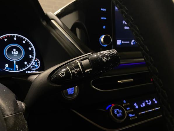 Hyundai Sonata VIII (DN8) с пробегом 2023 года, цена 2 350 000 рублей, 116634 км, седан, Автокод Объявления