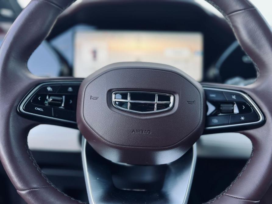 Geely Monjaro I Санкт-Петербург  - изображение 11
