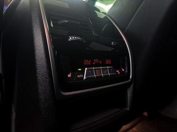 BMW X6 III (G06) Рестайлинг с пробегом 2024 года, цена 11 600 000 рублей, 53103 км, внедорожник, Автокод Объявления