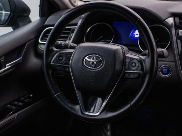 Toyota Camry VIII (XV70) с пробегом 2018 года, цена 1 948 000 рублей, 297976 км, седан, Автокод Объявления