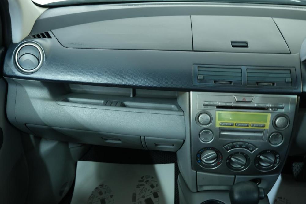 Mazda Demio II (DY) Омск  - изображение 16