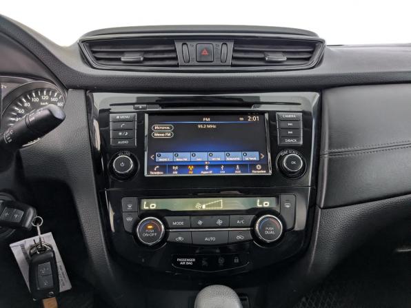Nissan Qashqai II Рестайлинг с пробегом 2021 года, цена 1 600 000 рублей, 139826 км, внедорожник, Автокод Объявления
