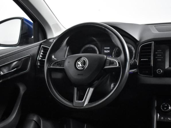 Skoda Karoq I с пробегом 2020 года, цена 1 830 000 рублей, 122045 км, внедорожник, Автокод Объявления