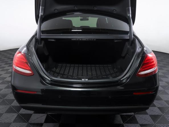 Mercedes-Benz E-Класс V (W213 S213 C238) с пробегом 2018 года, цена 2 198 000 рублей, 174064 км, седан, Автокод Объявления