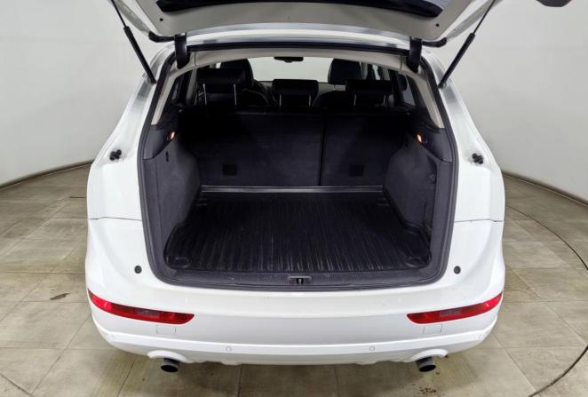Audi Q5 I (8R) с пробегом 2011 года, цена 1 350 000 рублей, 236333 км, внедорожник, Автокод Объявления