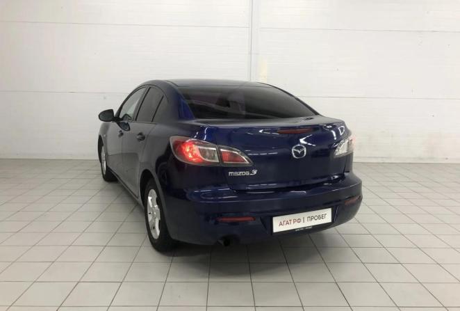 Mazda 3 II (BL) Рестайлинг с пробегом 2011 года, цена 949 000 рублей, 221093 км, седан, Автокод Объявления