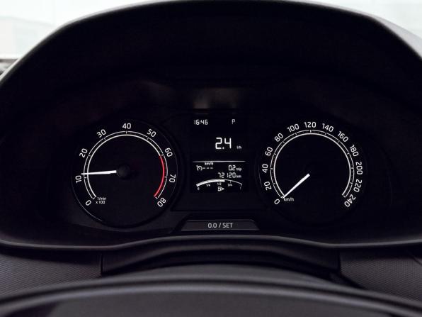 Skoda Rapid II с пробегом 2021 года, цена 1 699 000 рублей, 72119 км, лифтбек, Автокод Объявления