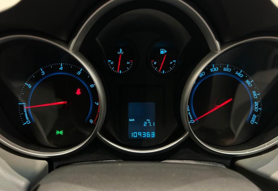 Chevrolet Cruze I Рестайлинг Санкт-Петербург  - изображение 20