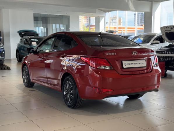Hyundai Solaris I Рестайлинг с пробегом 2015 года, цена 850 000 рублей, 144645 км, седан, Автокод Объявления