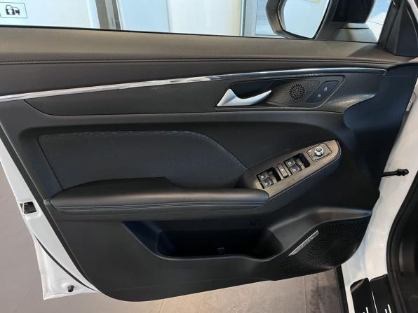 Haval Jolion I Рестайлинг с пробегом 2024 года, цена 2 000 000 рублей, 24029 км, внедорожник, Автокод Объявления