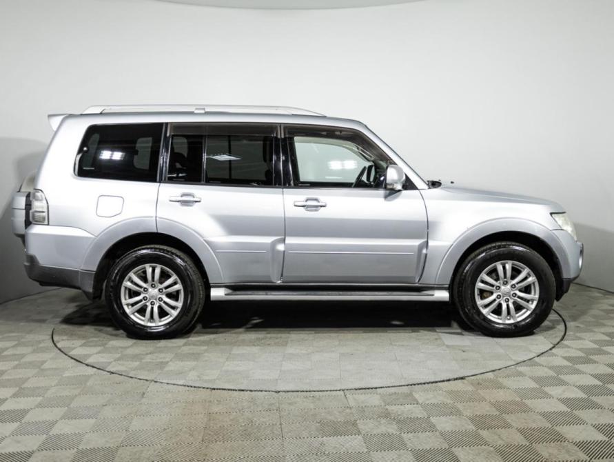 Mitsubishi Pajero IV Санкт-Петербург  - изображение 4