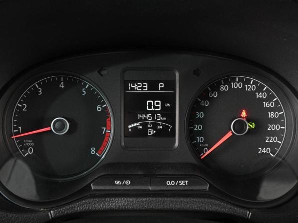 Volkswagen Polo V Рестайлинг с пробегом 2019 года, цена 1 249 000 рублей, 144513 км, седан, Автокод Объявления