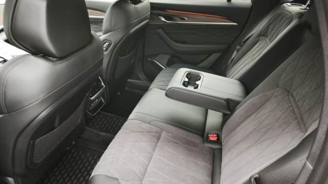 Новый Geely Monjaro I 2026 года, цена 4 954 990 рублей, внедорожник, Автокод Объявления