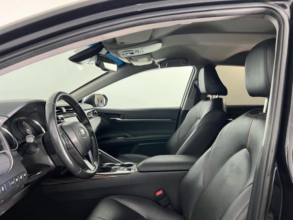 Toyota Camry VIII (XV70) с пробегом 2018 года, цена 2 499 000 рублей, 102500 км, седан, Автокод Объявления