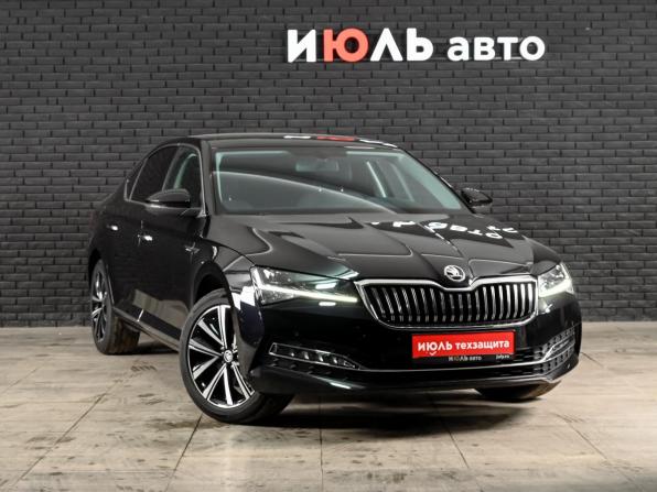 Skoda Superb III Рестайлинг с пробегом 2025 года, цена 3 660 000 рублей, 3474 км, лифтбек, Автокод Объявления