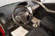 Toyota Yaris II Челябинск  - изображение 28