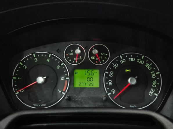 Ford Fusion I Рестайлинг с пробегом 2006 года, цена 335 000 рублей, 277724 км, хэтчбек, Автокод Объявления