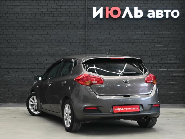 Kia Ceed II с пробегом 2014 года, цена 1 150 000 рублей, 223864 км, хэтчбек, Автокод Объявления