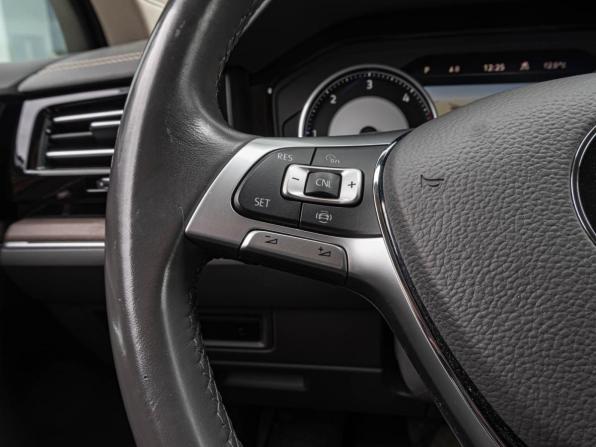 Volkswagen Touareg III с пробегом 2020 года, цена 4 540 000 рублей, 179130 км, внедорожник, Автокод Объявления