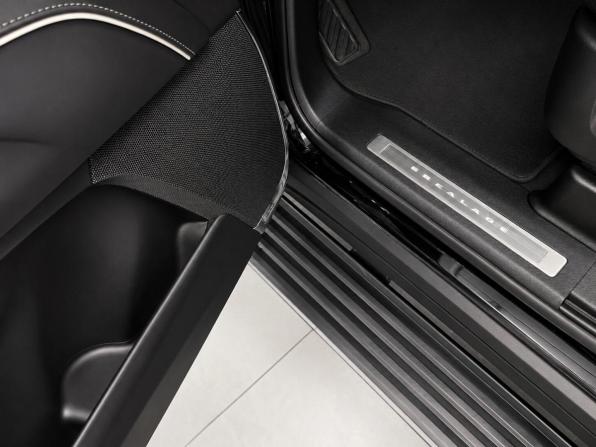 Cadillac Escalade V с пробегом 2023 года, цена 12 995 000 рублей, 87189 км, внедорожник, Автокод Объявления