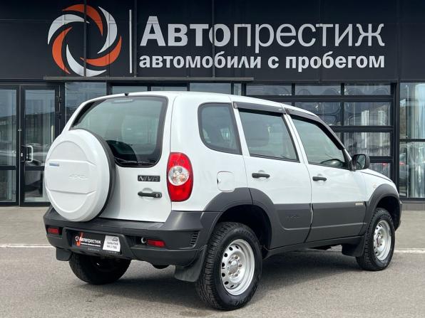 Chevrolet Niva I Рестайлинг с пробегом 2017 года, цена 750 000 рублей, 87140 км, внедорожник, Автокод Объявления