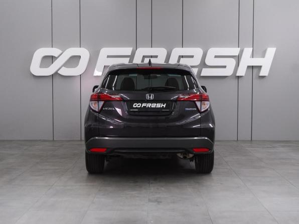 Honda Vezel I с пробегом 2014 года, цена 1 299 000 рублей, 157953 км, внедорожник, Автокод Объявления