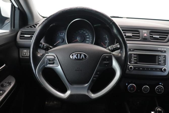 Kia Rio III Рестайлинг с пробегом 2017 года, цена 1 188 000 рублей, 73710 км, хэтчбек, Автокод Объявления