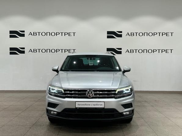 Volkswagen Tiguan II с пробегом 2018 года, цена 2 419 000 рублей, 125876 км, внедорожник, Автокод Объявления