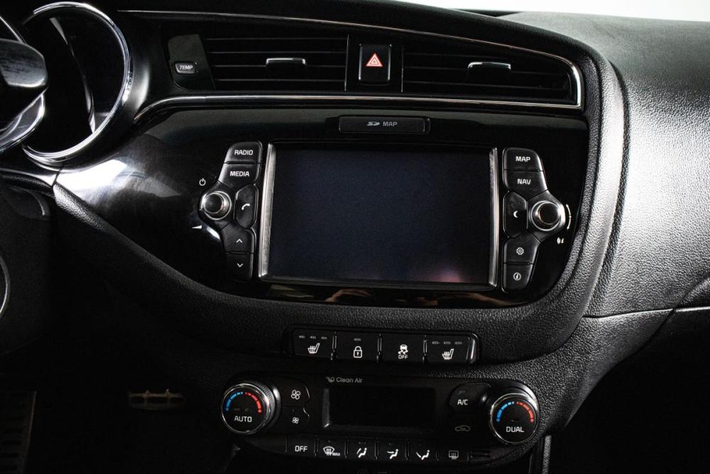 Kia Ceed II Рестайлинг Сургут  - изображение 13
