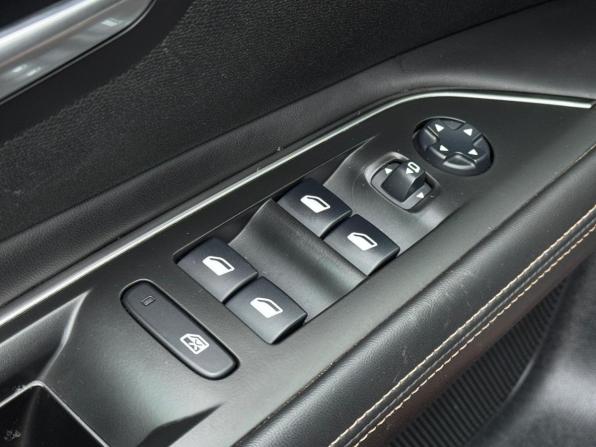 Peugeot 3008 II с пробегом 2018 года, цена 2 299 000 рублей, 73668 км, внедорожник, Автокод Объявления