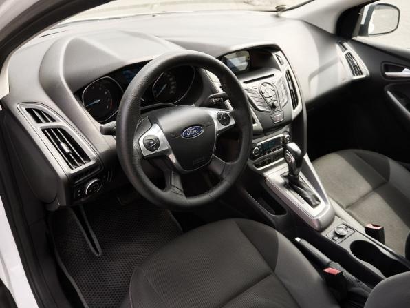 Ford Focus III с пробегом 2012 года, цена 648 000 рублей, 235171 км, хэтчбек, Автокод Объявления