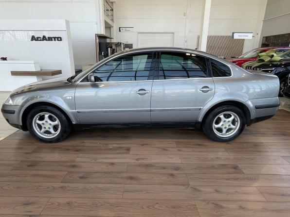Volkswagen Passat B5 Рестайлинг с пробегом 2002 года, цена 259 000 рублей, 295733 км, седан, Автокод Объявления