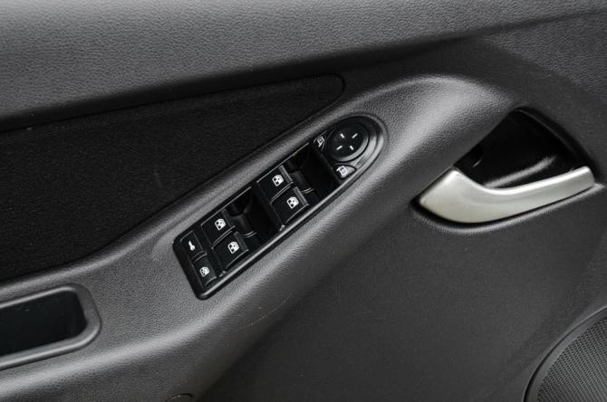 Lada (ВАЗ) Granta I Рестайлинг с пробегом 2019 года, цена 684 000 рублей, 104000 км, седан, Автокод Объявления