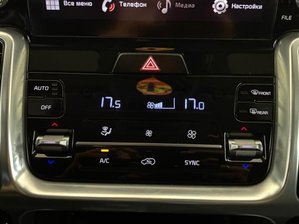 Kia Sorento IV с пробегом 2020 года, цена 3 150 000 рублей, 131500 км, внедорожник, Автокод Объявления