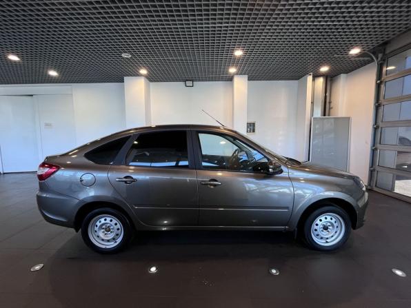 Lada (ВАЗ) Granta I Рестайлинг с пробегом 2024 года, цена 1 040 000 рублей, 17613 км, лифтбек, Автокод Объявления