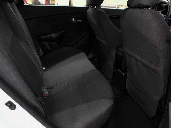 Kia Rio III с пробегом 2015 года, цена 1 079 900 рублей, 129000 км, хэтчбек, Автокод Объявления