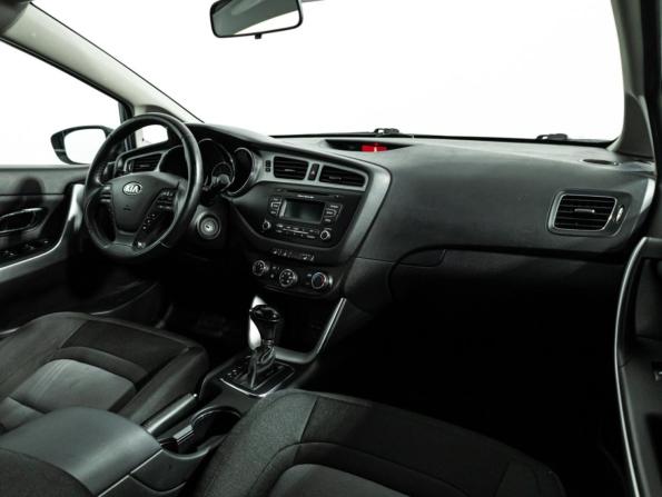 Kia Ceed II Рестайлинг с пробегом 2015 года, цена 1 269 700 рублей, 159632 км, хэтчбек, Автокод Объявления