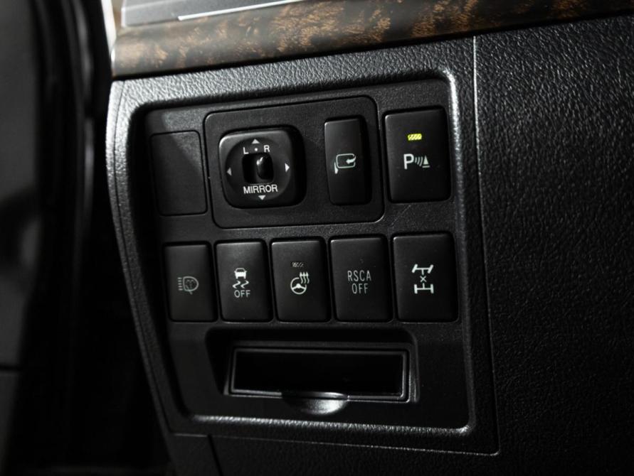 Toyota Land Cruiser 200 Series Рестайлинг 1 Санкт-Петербург  - изображение 22
