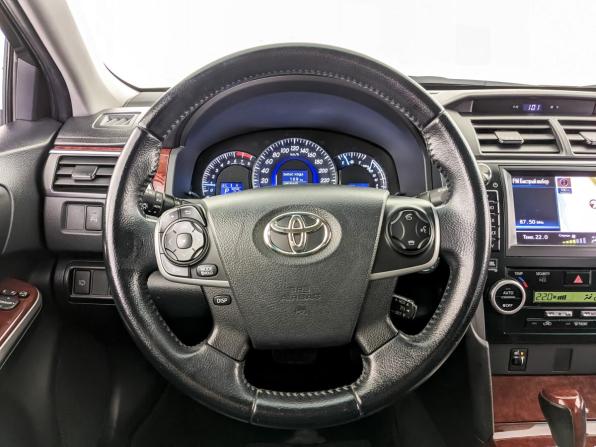 Toyota Camry VII (XV50) с пробегом 2013 года, цена 1 495 000 рублей, 252400 км, седан, Автокод Объявления