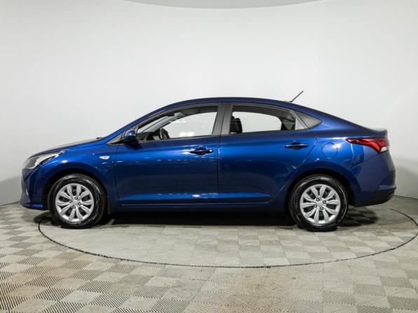 Hyundai Solaris II Рестайлинг с пробегом 2021 года, цена 1 799 700 рублей, 39386 км, седан, Автокод Объявления