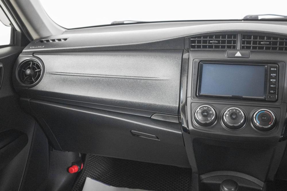 Toyota Corolla XI (E160 E170 E180) Рестайлинг 1 Кемерово  - изображение 13