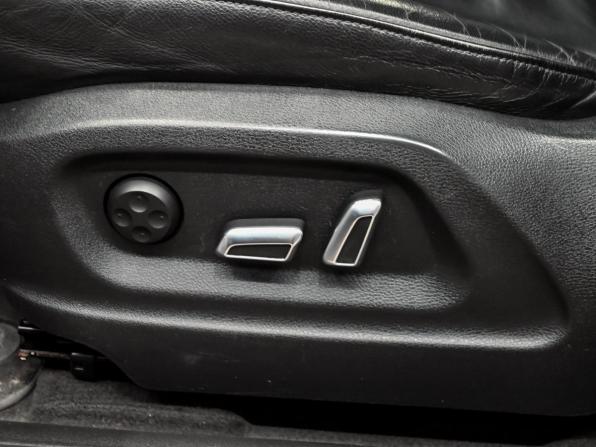 Audi Q5 I (8R) Рестайлинг с пробегом 2013 года, цена 1 780 000 рублей, 164033 км, внедорожник, Автокод Объявления