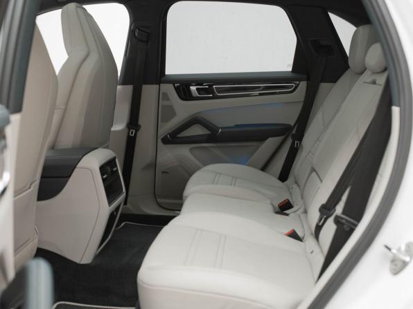 Porsche Cayenne III с пробегом 2019 года, цена 7 690 000 рублей, 77423 км, внедорожник, Автокод Объявления