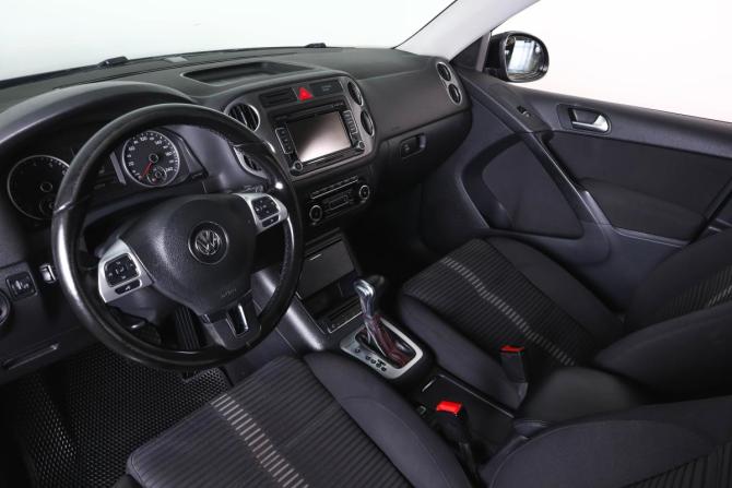 Volkswagen Tiguan I с пробегом 2011 года, цена 1 239 000 рублей, 262000 км, внедорожник, Автокод Объявления
