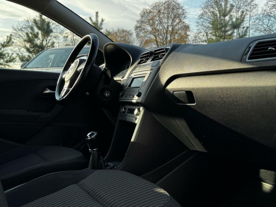 Volkswagen Polo V Санкт-Петербург  - изображение 11